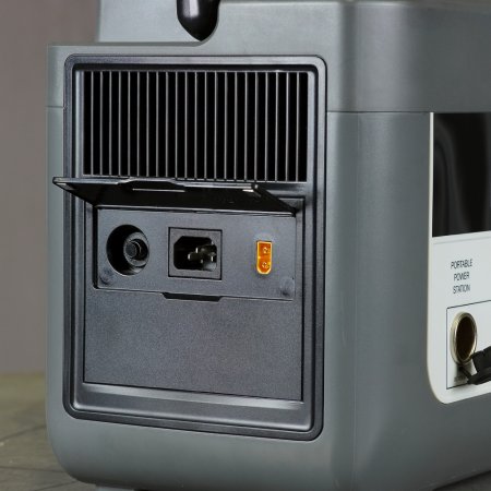 Портативная электростанция FUBAG AS 2400i (аккумулятор LiFePO4) в Ханты-Мансийске фото