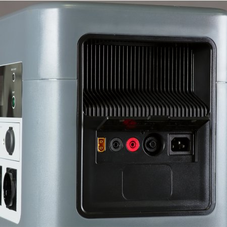 Портативная электростанция FUBAG AS 4800i (аккумулятор LiFePO4) в Ханты-Мансийске фото
