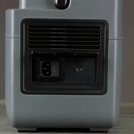 Портативная электростанция FUBAG AS 1200i (аккумулятор LiFePO4) в Ханты-Мансийске фото